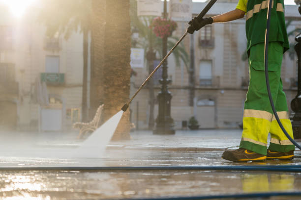 Best Commercial Building Pressure Washing  in Ferndale, PA